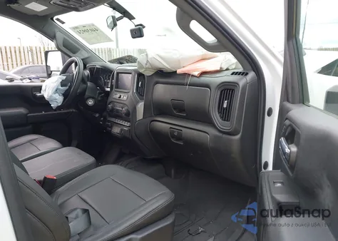 2021 Chevrolet Silverado 2500Hd 2Wd Standard Bed Wt z USA, uszkodzony, nr VIN 1GC1WLE75MF265140